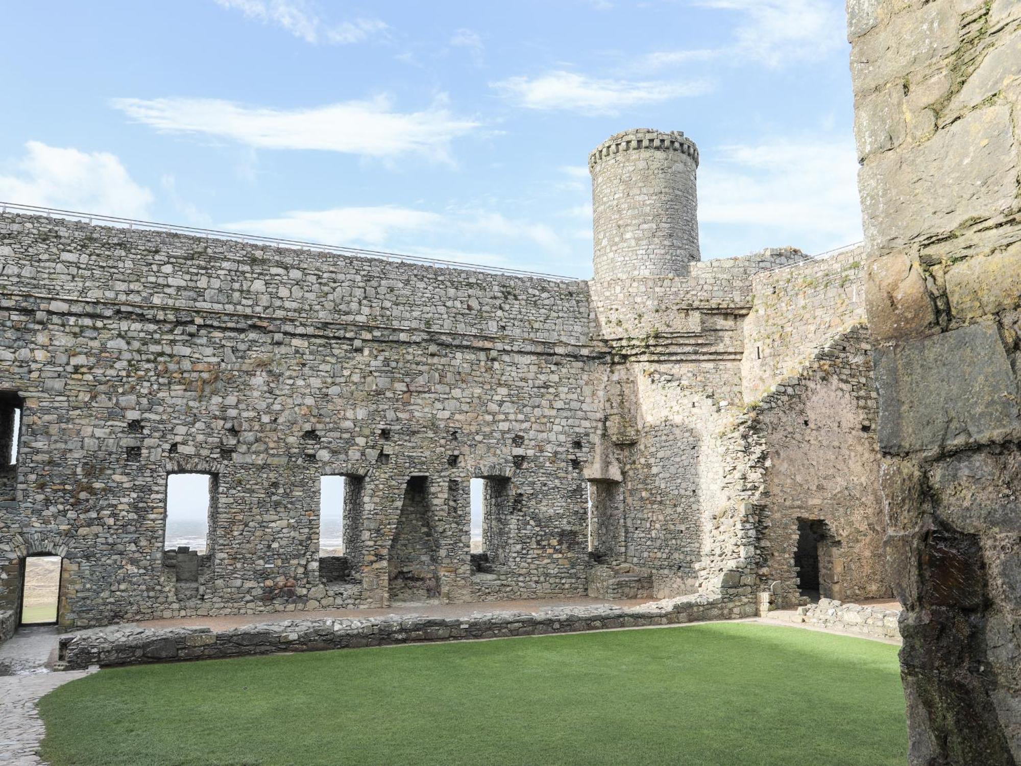 Harlech Apartments - Bendigeidfran Exteriör bild
