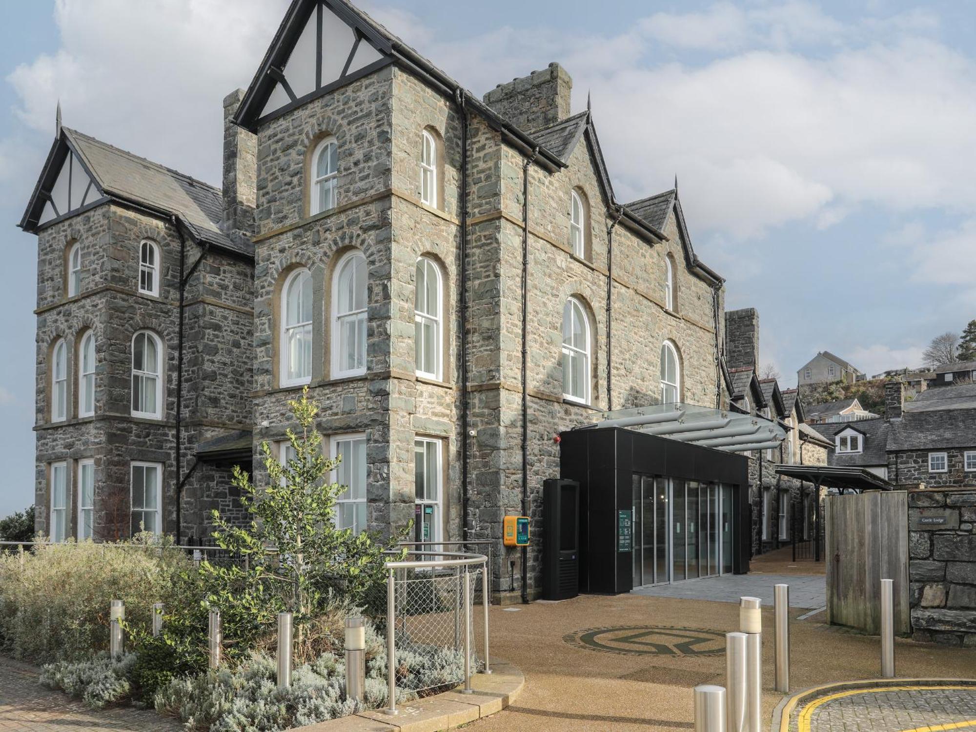 Harlech Apartments - Bendigeidfran Exteriör bild