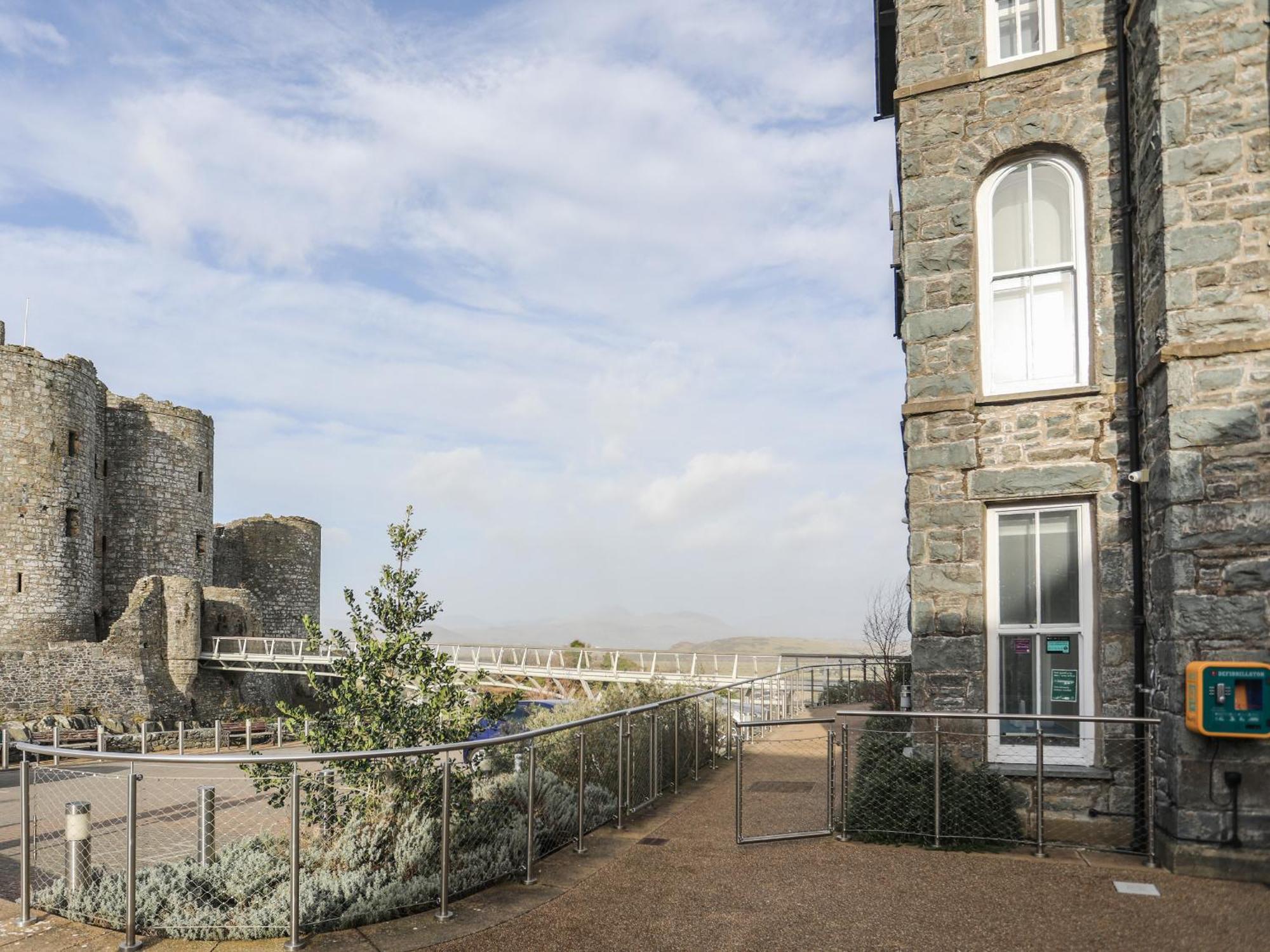Harlech Apartments - Bendigeidfran Exteriör bild